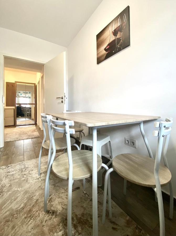 Daria'S Apartment Braşov Dış mekan fotoğraf